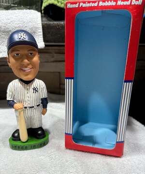 Derek Jeter 2001 Bobble Dobbles Bobblehead